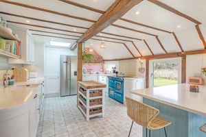 Photo 31- click for photo gallery